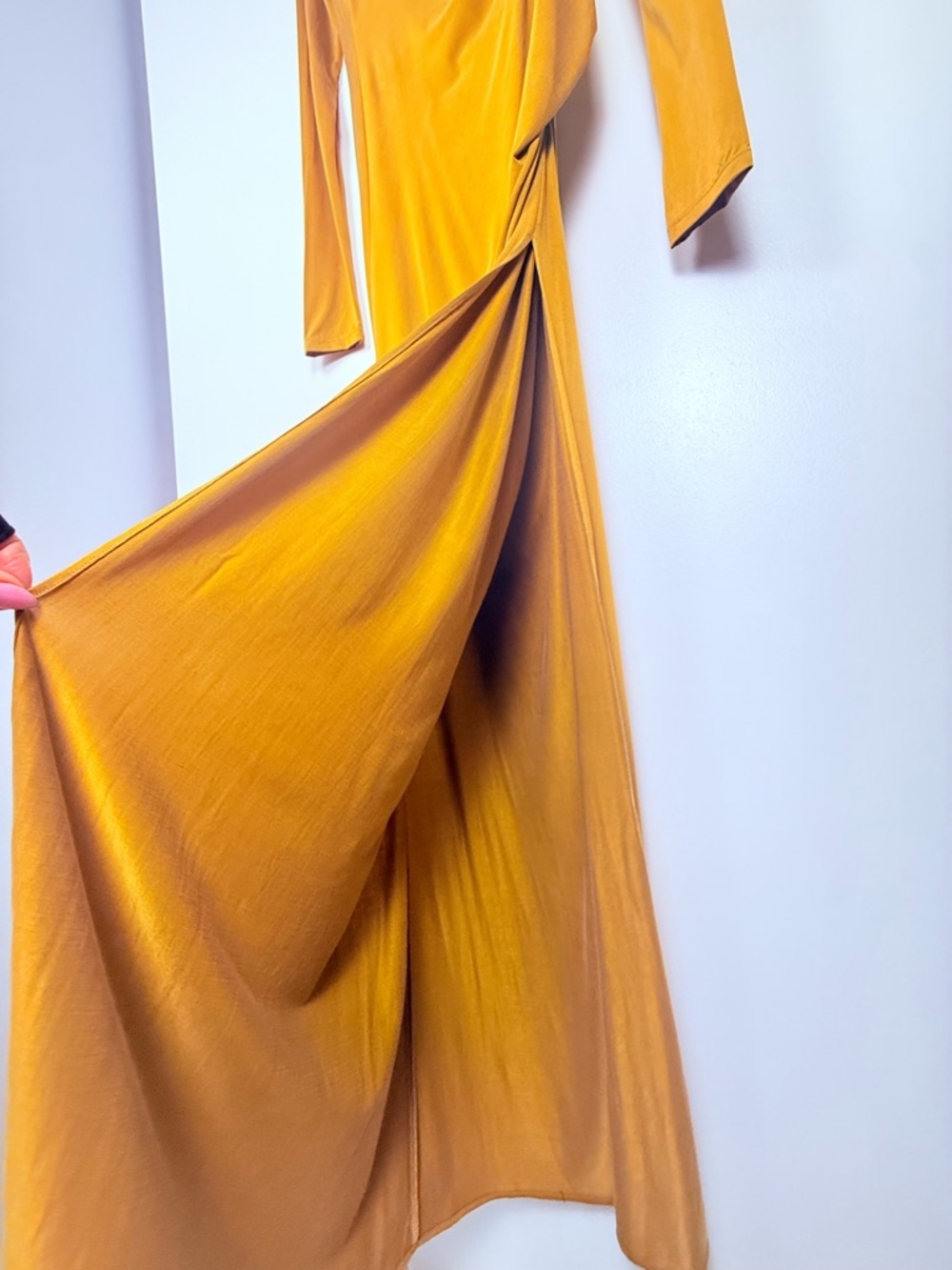The Andamame Open Back Long Sleeve Evening Gown NWT*Retail $820* - Picture 7 of 9